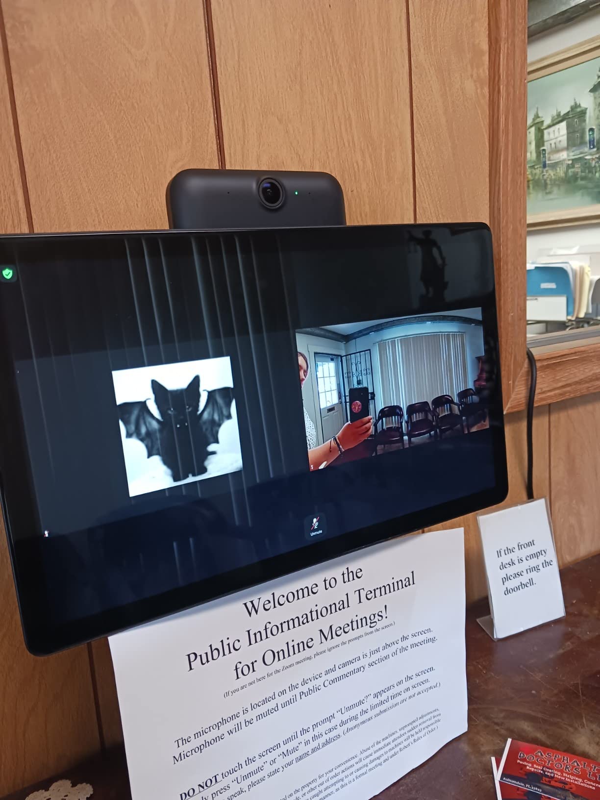 Facebook Portal Plus - Smart Video Calling 15.6” Touch Screen Display with Alexa – Black (Gen 1) customer photo 1