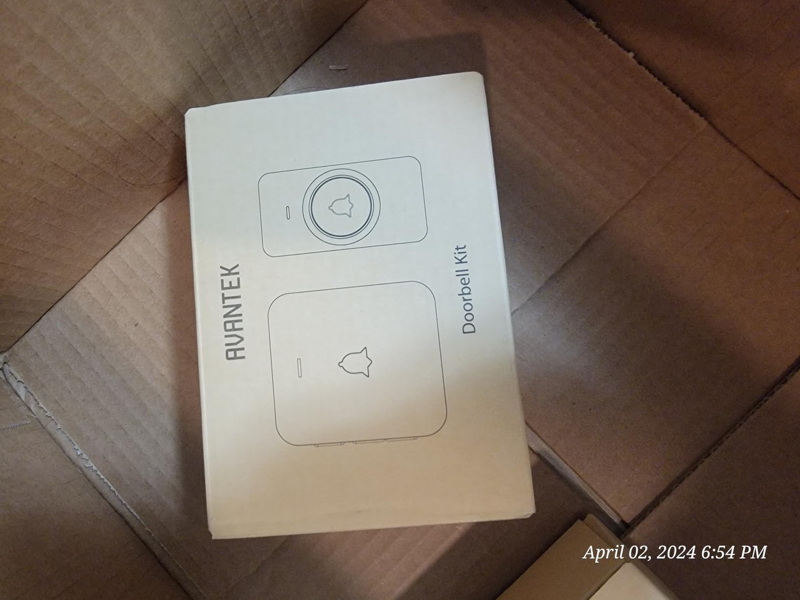 AVANTEK Wireless Doorbell, Battery-Powered & Portable, 1000 ft Range, Black customer photo 1