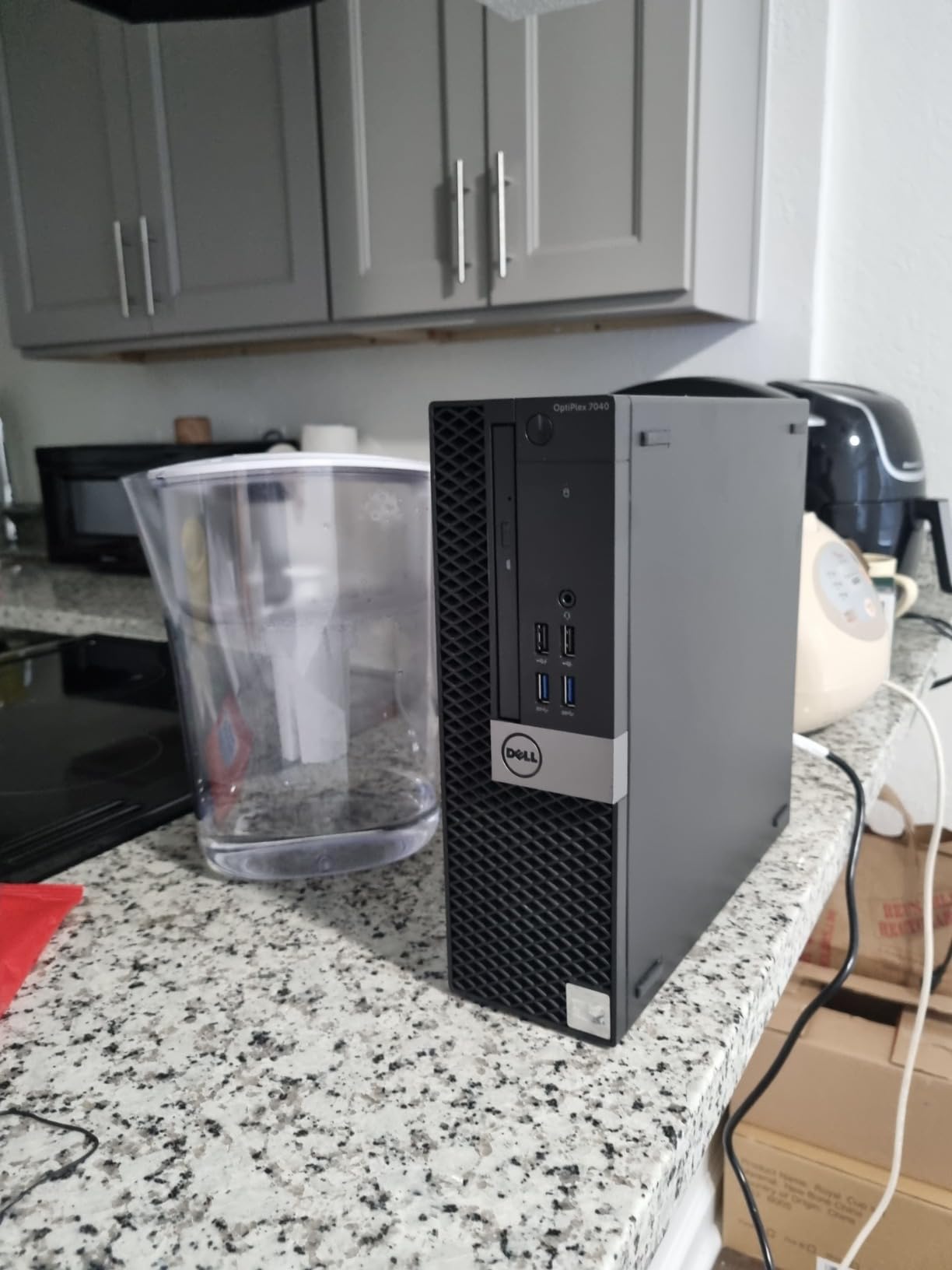 Dell Optiplex 7040 SFF Intel Core i5-6500, 16GB Ram, 256GB SSD, DVD-RW, WiFi ，Win 11 Pro (Renewed) customer photo 1