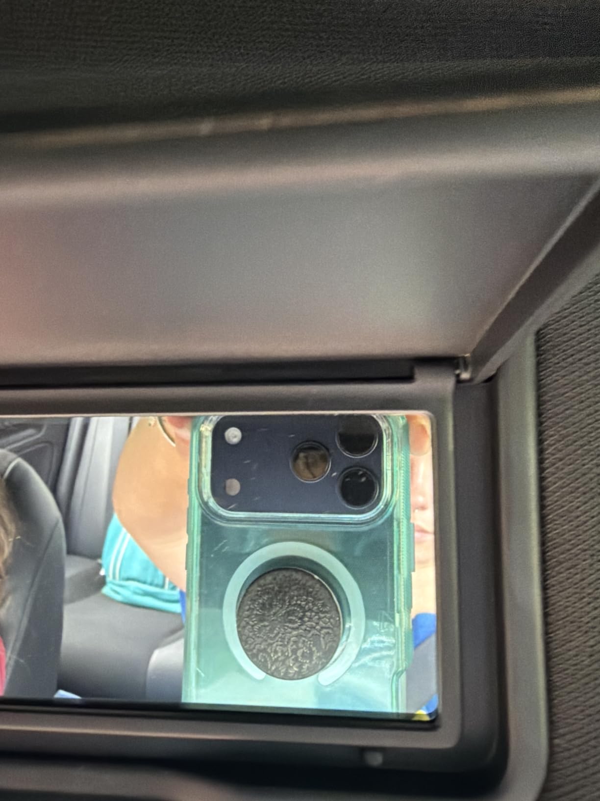 PopSockets Adhesive Phone Grip, Holder- Black customer photo 1