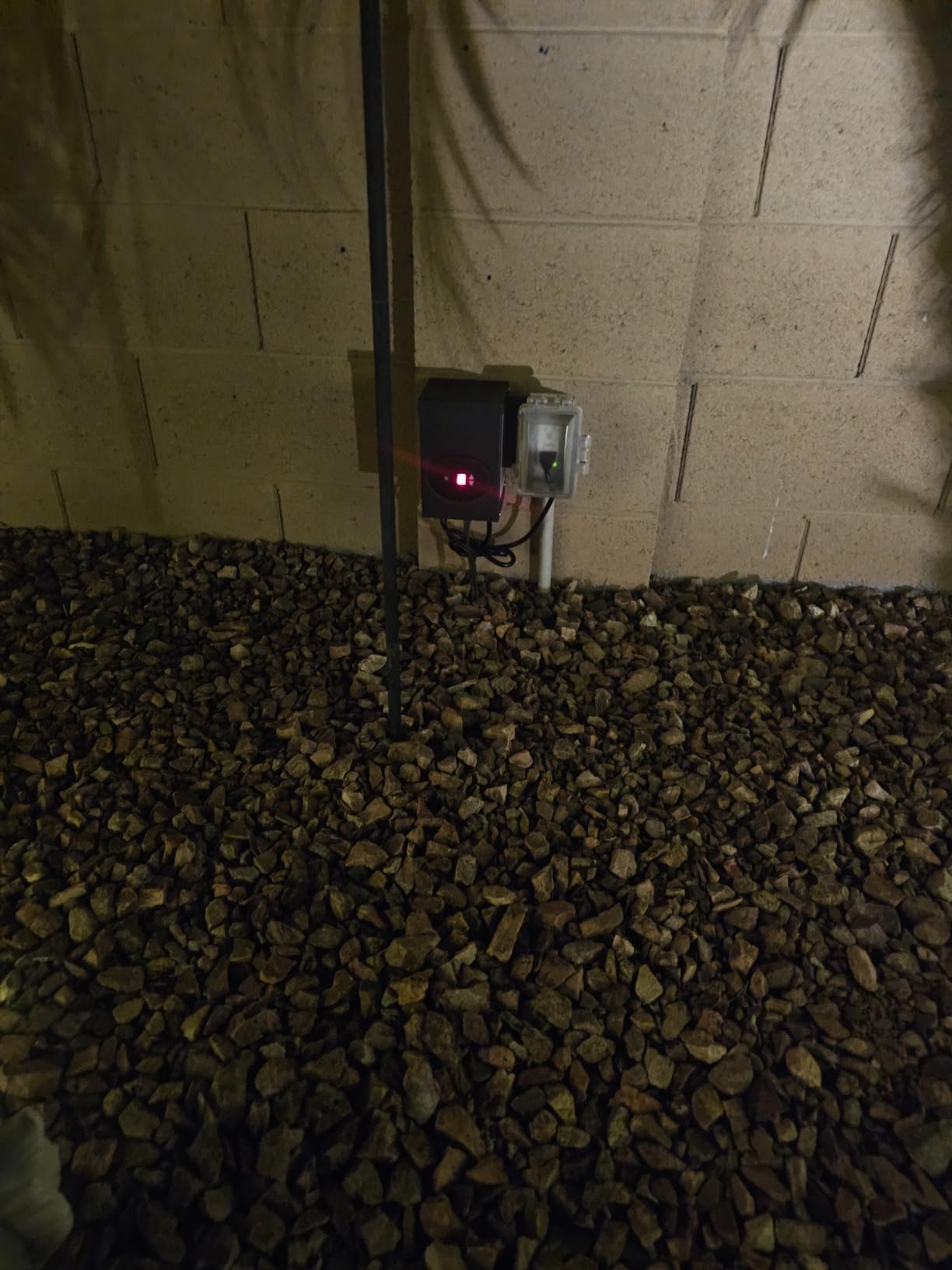 DEWENWILS 120W Low Voltage Landscape Transformer customer photo 1