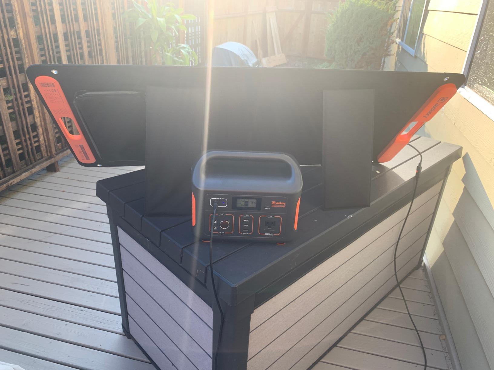Jackery Explorer 500 v2 Portable Power Station,512Wh,500W AC customer photo 1