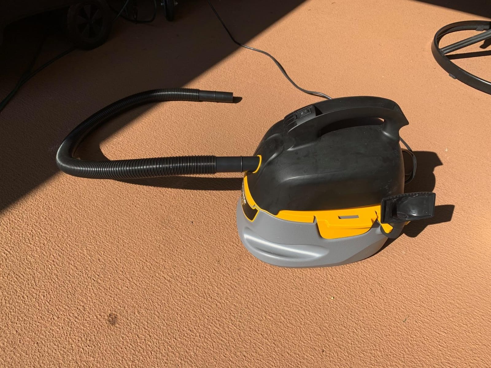 WORKSHOP Wet/Dry Vacs WS0255VA 2.5-Gallon 1.75 Peak HP Shop Vacuum Cleaner customer photo 1