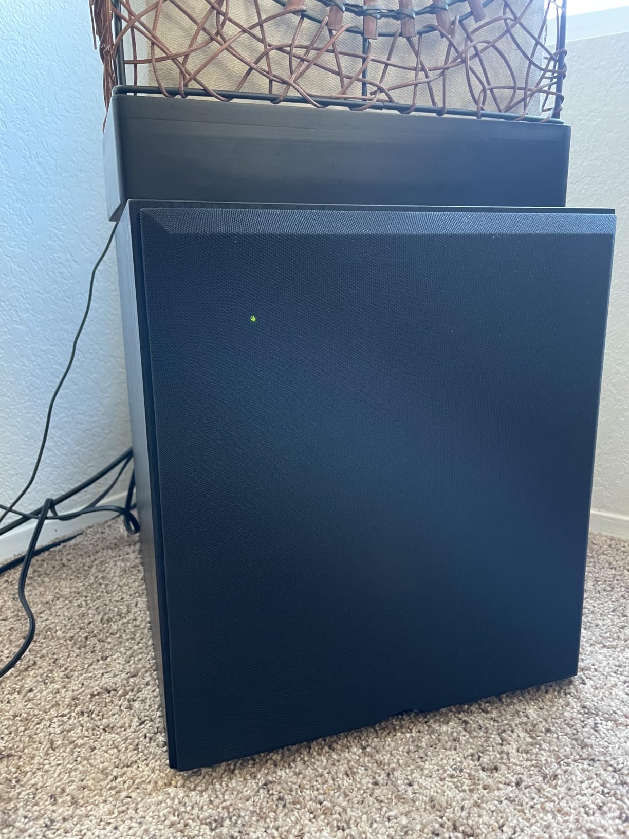 Klipsch Synergy Black Label Sub-100 10” Front-Firing Subwoofer with 150 Watts of continuous power, 300 watts of Dynamic Power, and All-Digital Amplifier for Powerful Home Theater Bass customer photo 2