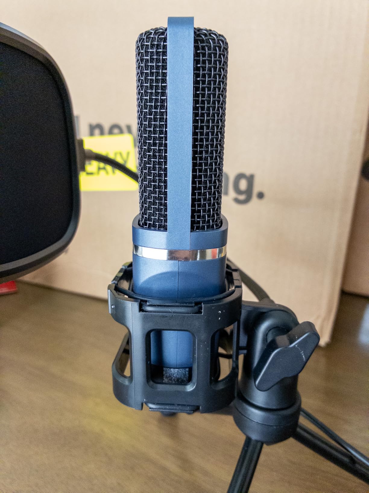TONOR TC-777 Podcast Microphone, USB Computer Microphone, Cardioid Condenser PC Mic with Tripod Stand and Pop Filter for Podcasting, Streaming, Vocal Recording, Compatible with PC & Laptop, PS4/5 customer photo 2
