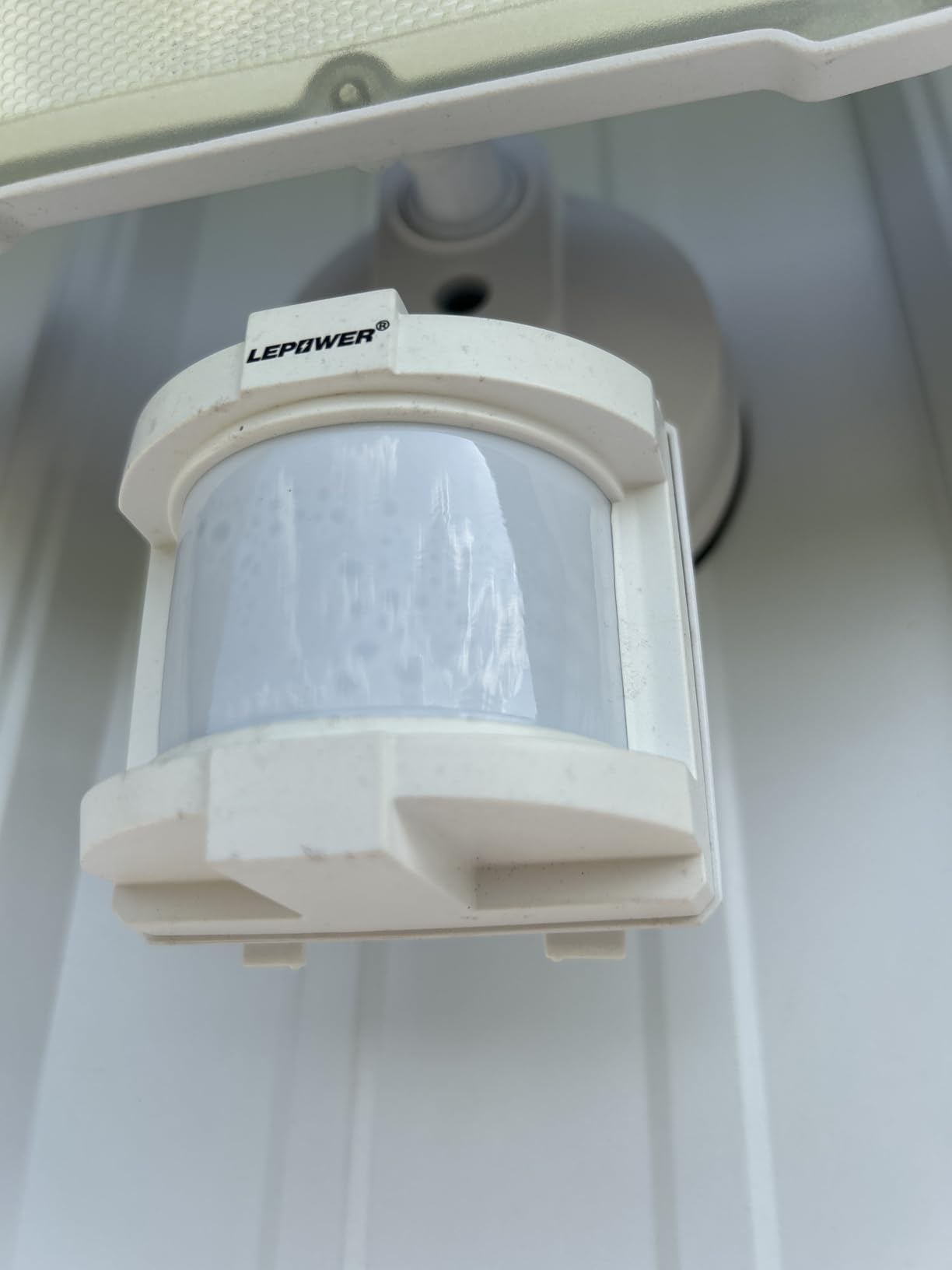 LEPOWER LED Security Light Motion Sensor Outdoor Lights, Easy to Install customer photo 2