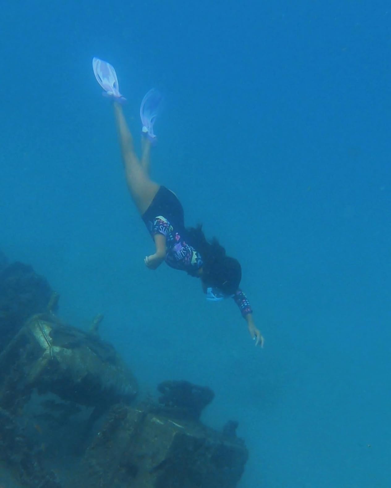 Cressi Rocks Fins, Kids Open Heel Short Fins with Adjustable Straps for Snorkeling and Swimming - Cressi: Quality Since 1946 customer photo 1