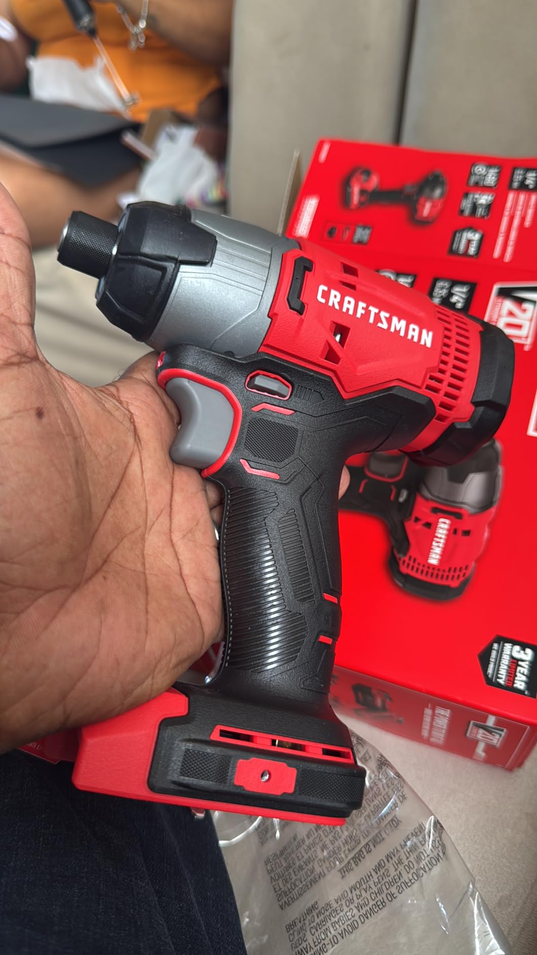 CRAFTSMAN 20V MAX Impact Driver Kit, 1/4 Inch, 2,800 RPM, LED Work light, Battery and Charger Included (CMCF800C1) customer photo 2