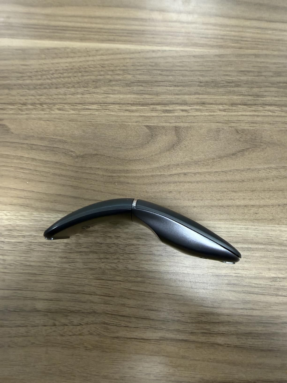 Bluetooth Wireless Arc Travel Mouse, Bluetooth 5.0/4.0 & 2.4G Tri-Mode, Rotating Foldable Ergonomic Mice, Type-C Rechargeable Multi-Device for Microsoft Laptop, PC, MacBook, Chromebook, Lenovo - Black customer photo 2