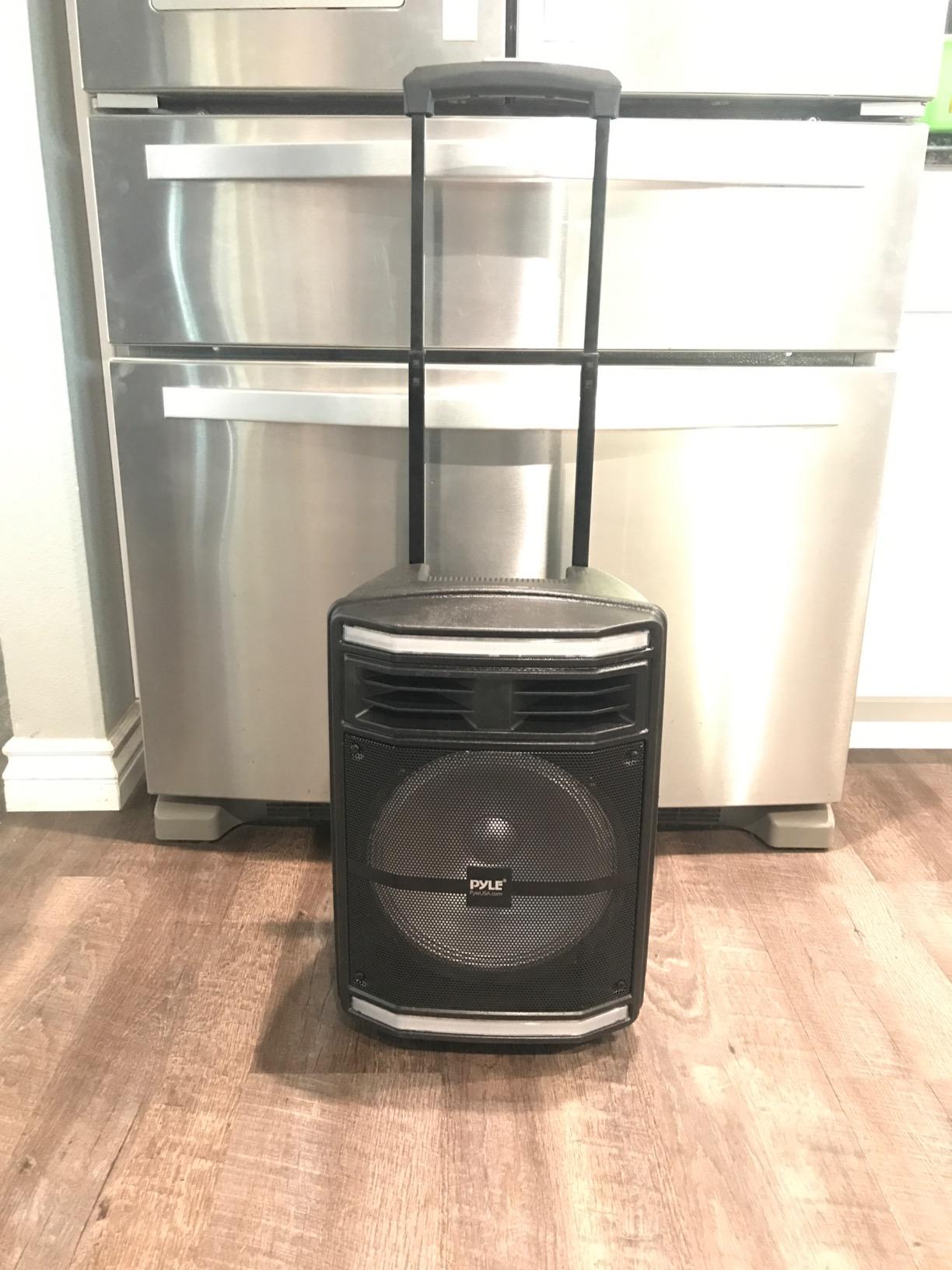 Pyle Portable Bluetooth PA Speaker System - 600W Bluetooth Speaker Portable PA System W/ Rechargeable Battery, Party Lights, MP3/USB SD Card Reader, Rolling Wheels - Pyle PPHP1044B customer photo 2