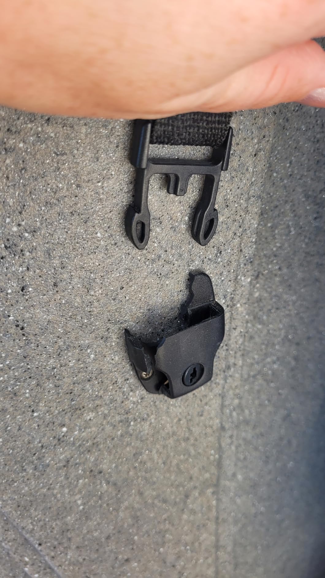 4 Set Hot Tub Spa Cover Locks w/Key Pinch Center Release - Strap Buckle Broken Latch Repair Kit with Screws customer photo 1