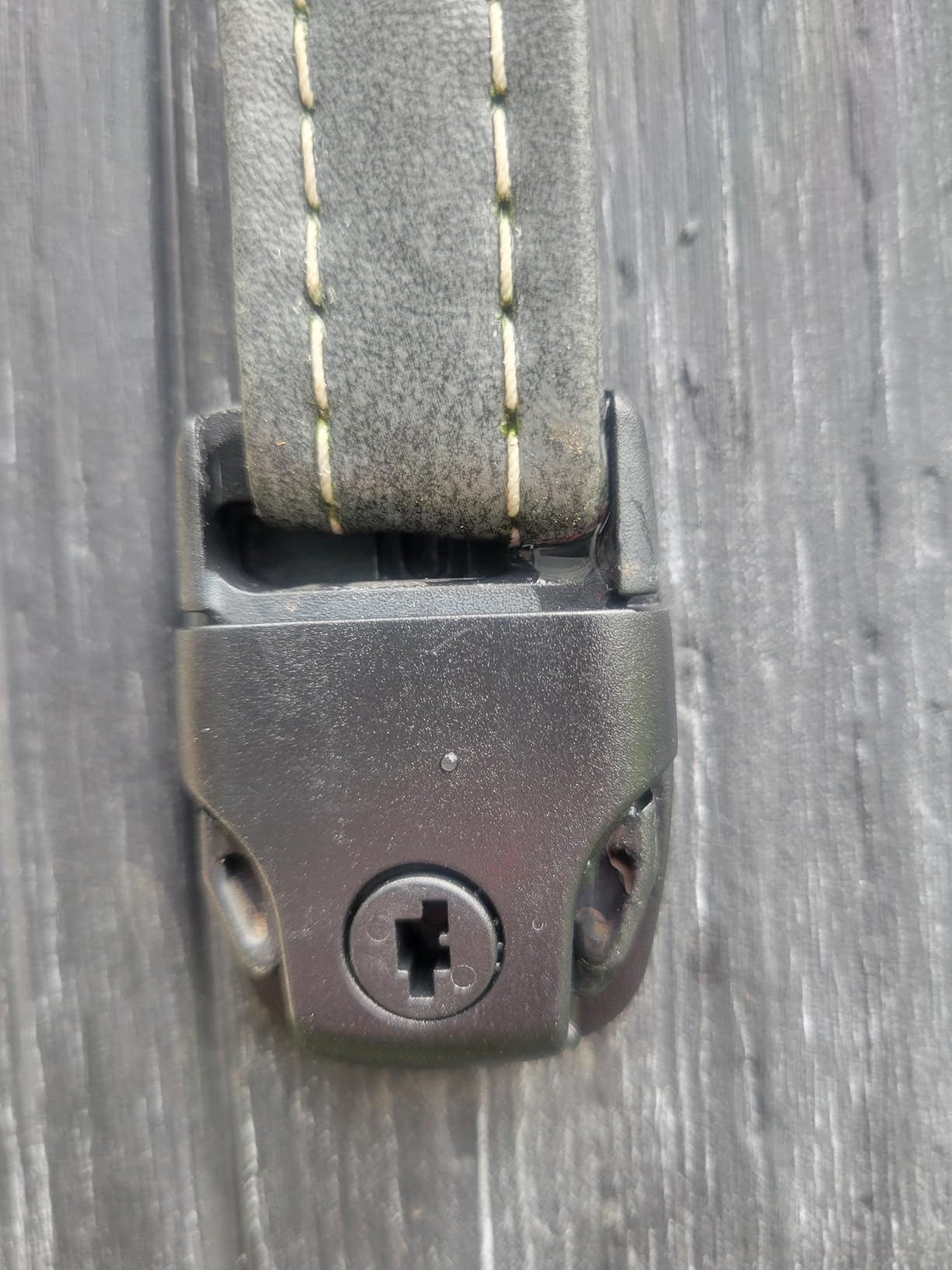4 Set Hot Tub Spa Cover Locks w/Key Pinch Center Release - Strap Buckle Broken Latch Repair Kit with Screws customer photo 2