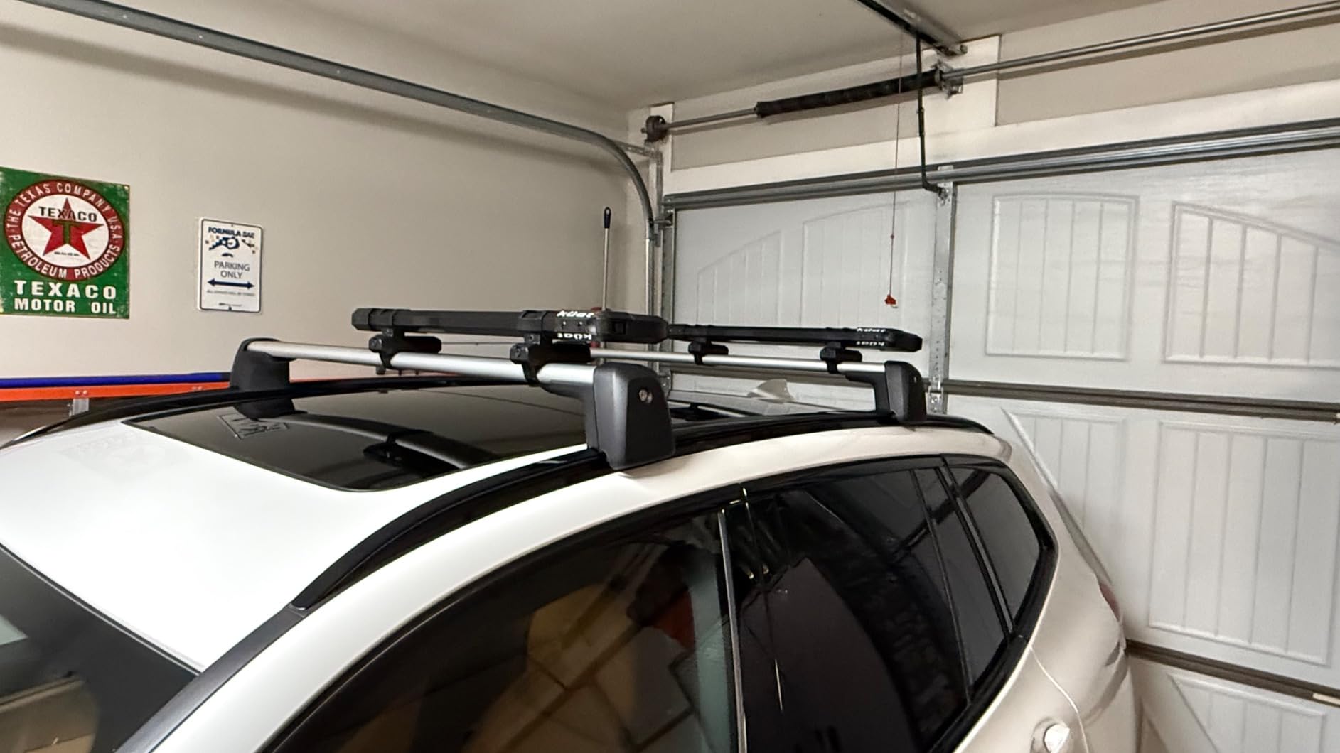 Kuat Switch Ski/Snowboarding Rack with Integrated Locks, Switch 6-6 Skis customer photo 2