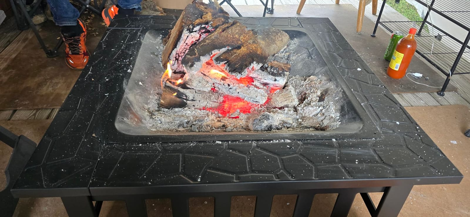 Yaheetech Multifunctional Fire Pit Table 32in Square Metal Firepit Stove customer photo 1