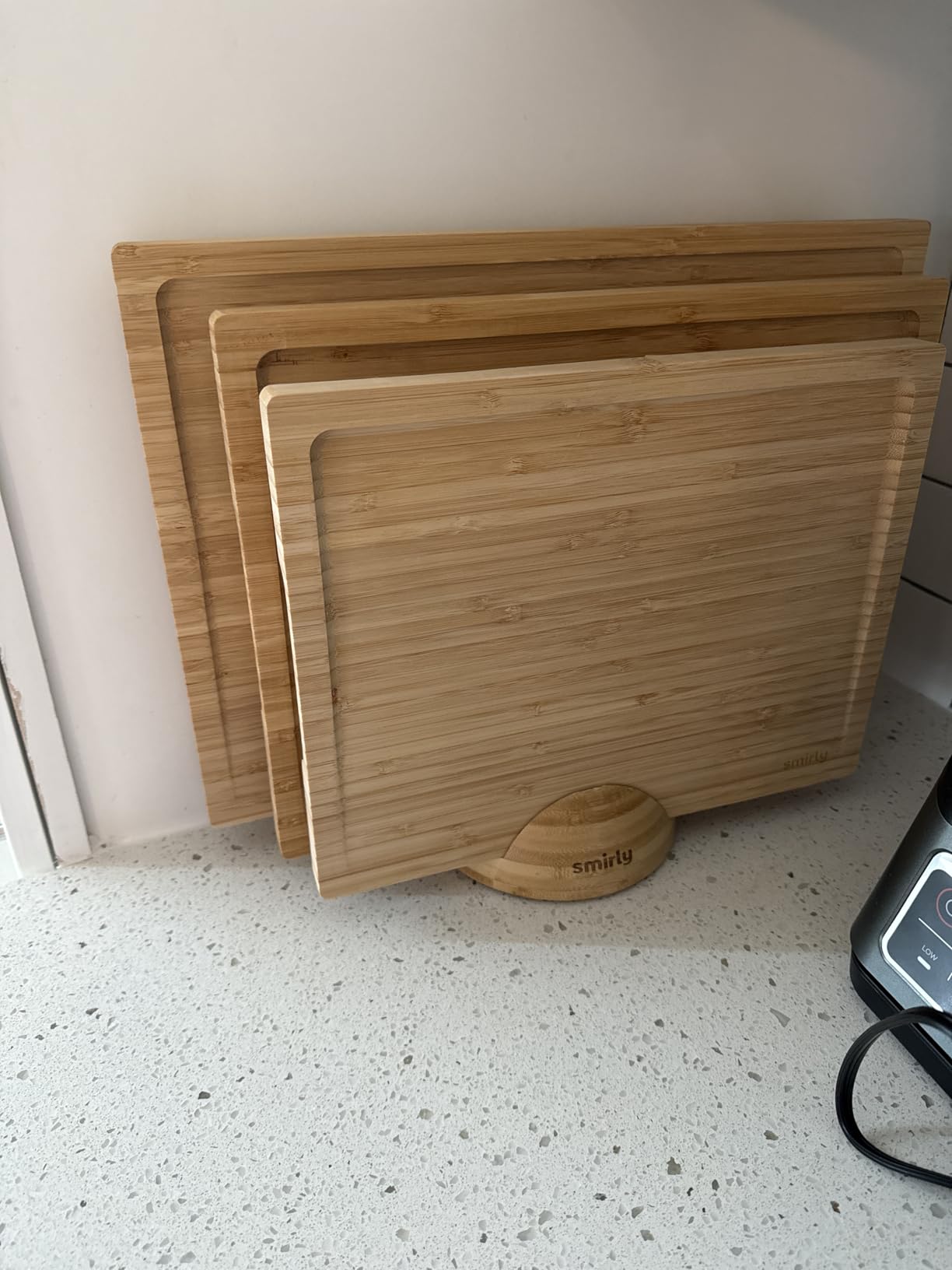 SMIRLY Cutting Boards for Kitchen, 3 Piece Bamboo Cutting Board with Stand customer photo 1