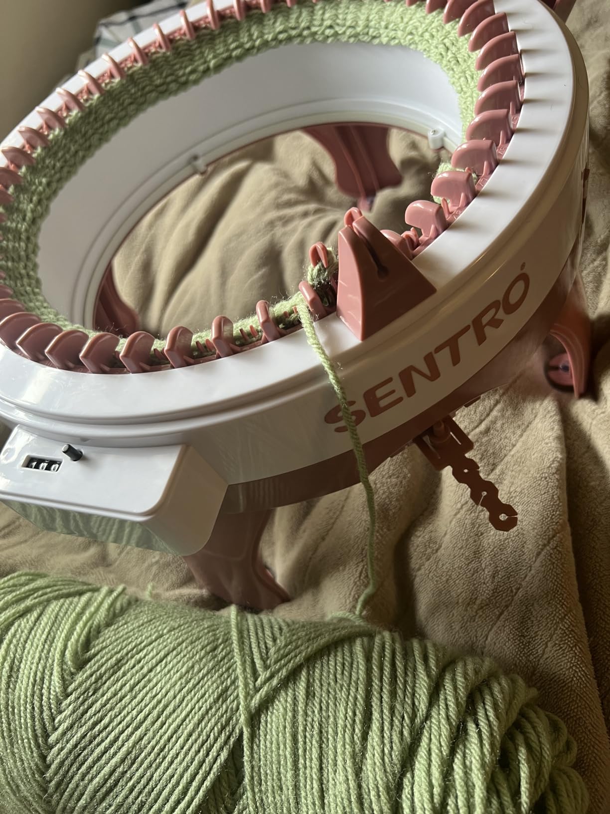 SENTRO 48 Needles Knitting Machine with Electric Adapter, Smart Weaving Loom Round Spinning Crochet Knitting Machines with Row Counter and Crank Handle Adapter Hex Steel Bit for Automatic Knit customer photo 1