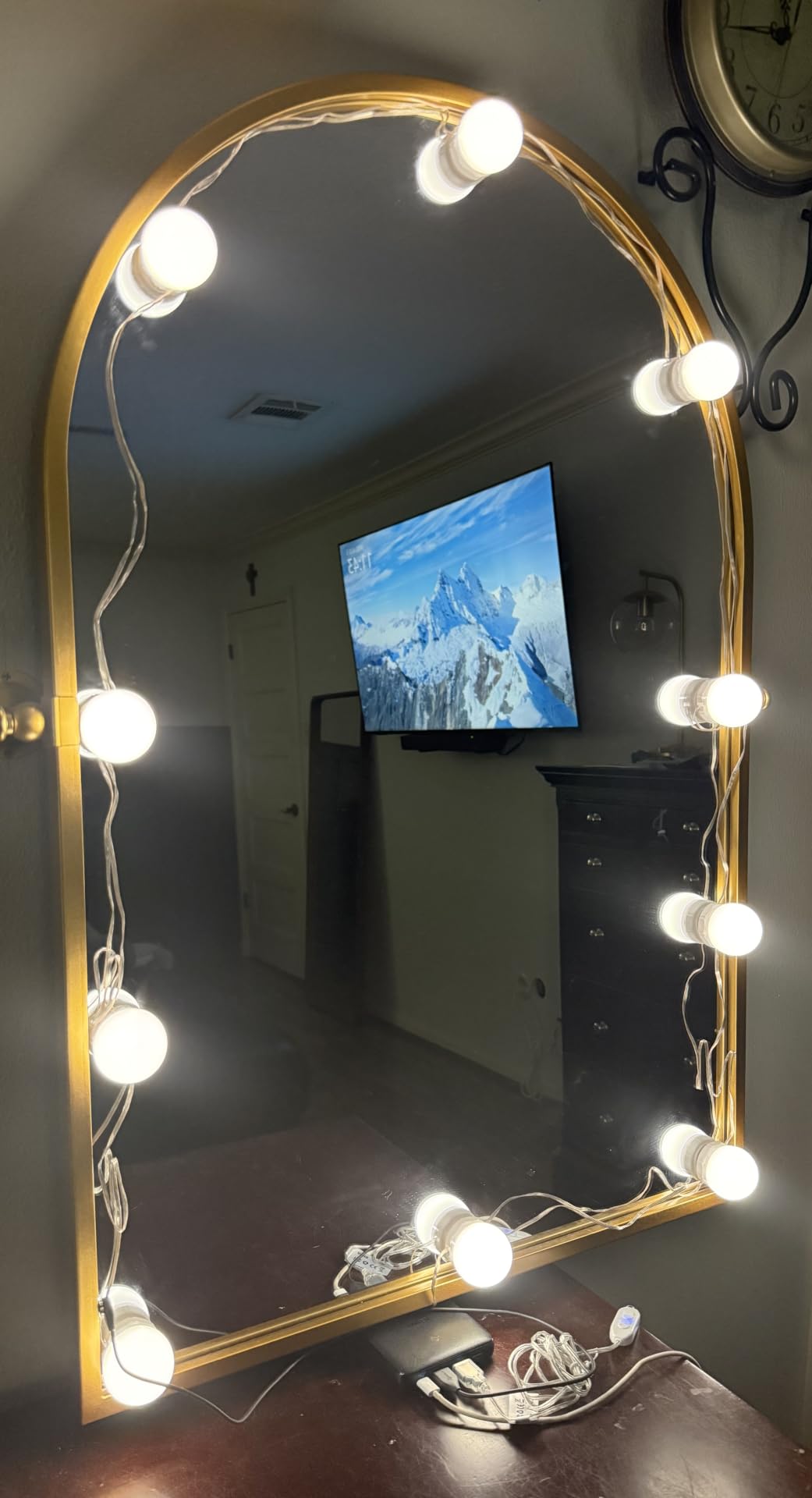 Consciot LED Vanity Lights for Mirror, Hollywood Style 10 Dimmable Bulbs | Adjustable Color & Brightness, USB Cable, Mirror Lights Stick on for Makeup Table Dressing Room Mirror customer photo 1