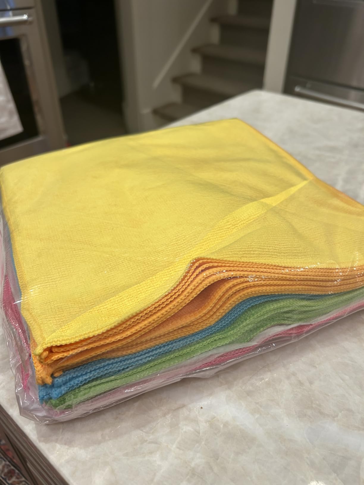 FIXSMITH Microfiber Cleaning Cloth - Pack of 50, Microfiber Towels for Cars 16 x 12 in, Highly Absorbent Cleaning Rags, Lint-Free, Streak-Free Cleaning Cloths for Car Kitchen Home Office customer photo 1