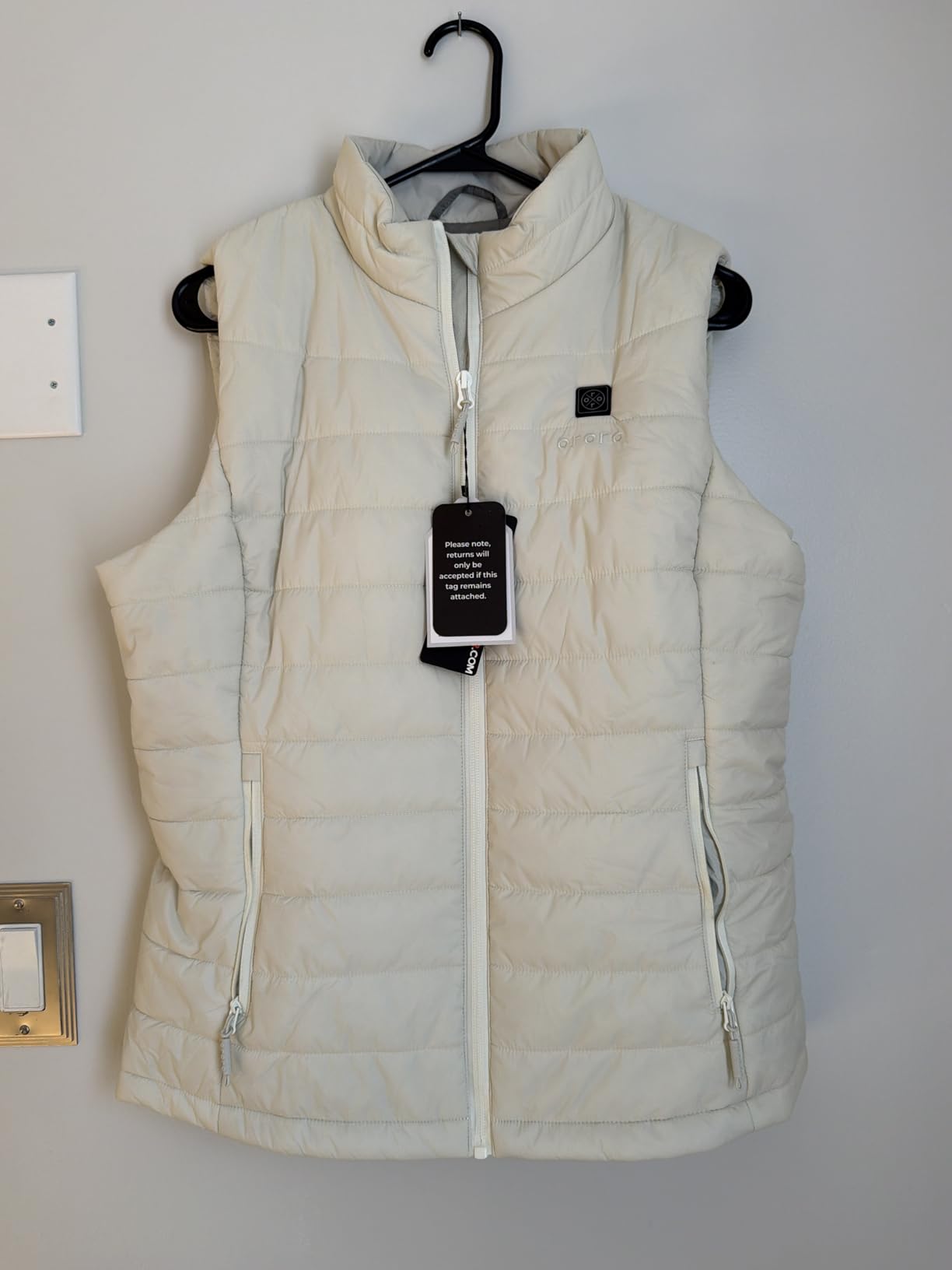 ORORO Women’s Heated Vest, 4 Heating Zones Lightweight Electric Vest customer photo 2