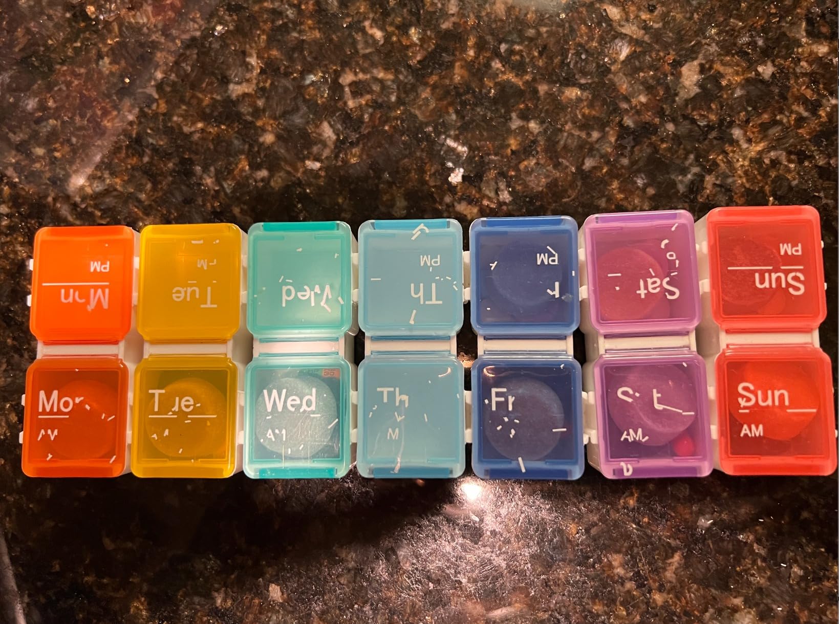 7 Day Medicine Pill Organizer, 4 Reminder Alarms, Loud Sound, 14 Large Compartments, Large Screen, Moisture-Proof, Travel Weekly/Daily Pill Box/Organizer/Case/Container/Dispenser, AM/PM 2 Times a Day customer photo 2