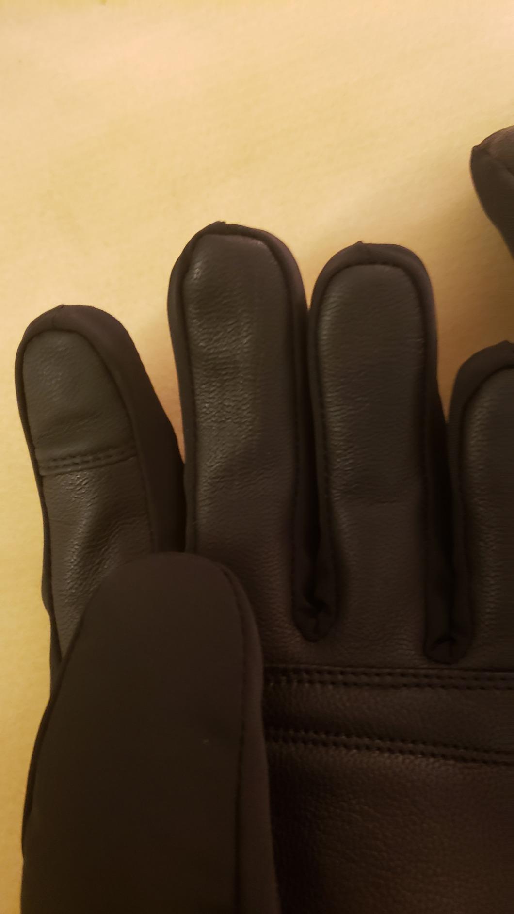 Heated Glove Liners for Men & Women, Rechargeable Thin Electric Touchscreen Gloves for Skiing, Cycling, Hiking & Typing customer photo 1