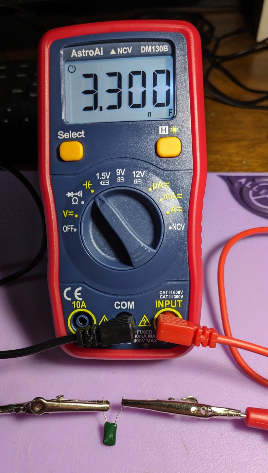AstroAI DM130B Multimeter, 4000 Counts, Auto-Ranging, Capacitance Testing customer photo 1