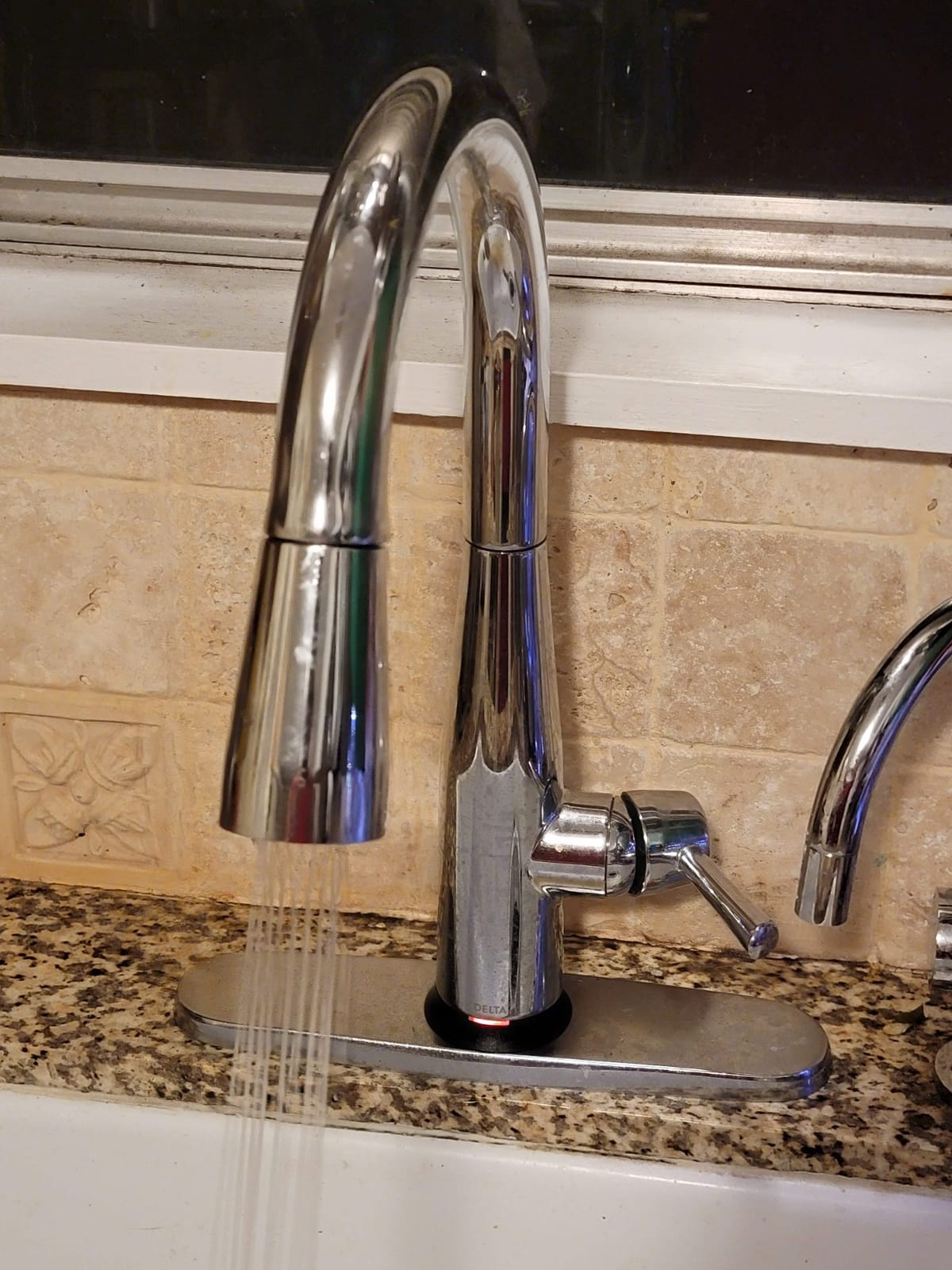 Delta Faucet Essa VoiceIQ Touchless Kitchen Faucet with Pull Down Sprayer, Smart Faucet, Alexa and Google Assistant Voice Activated, Kitchen Sink Faucet, Arctic Stainless 9113TV-AR-DST customer photo 1