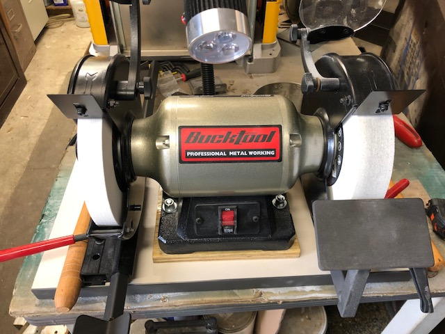 BUCKTOOL 8
