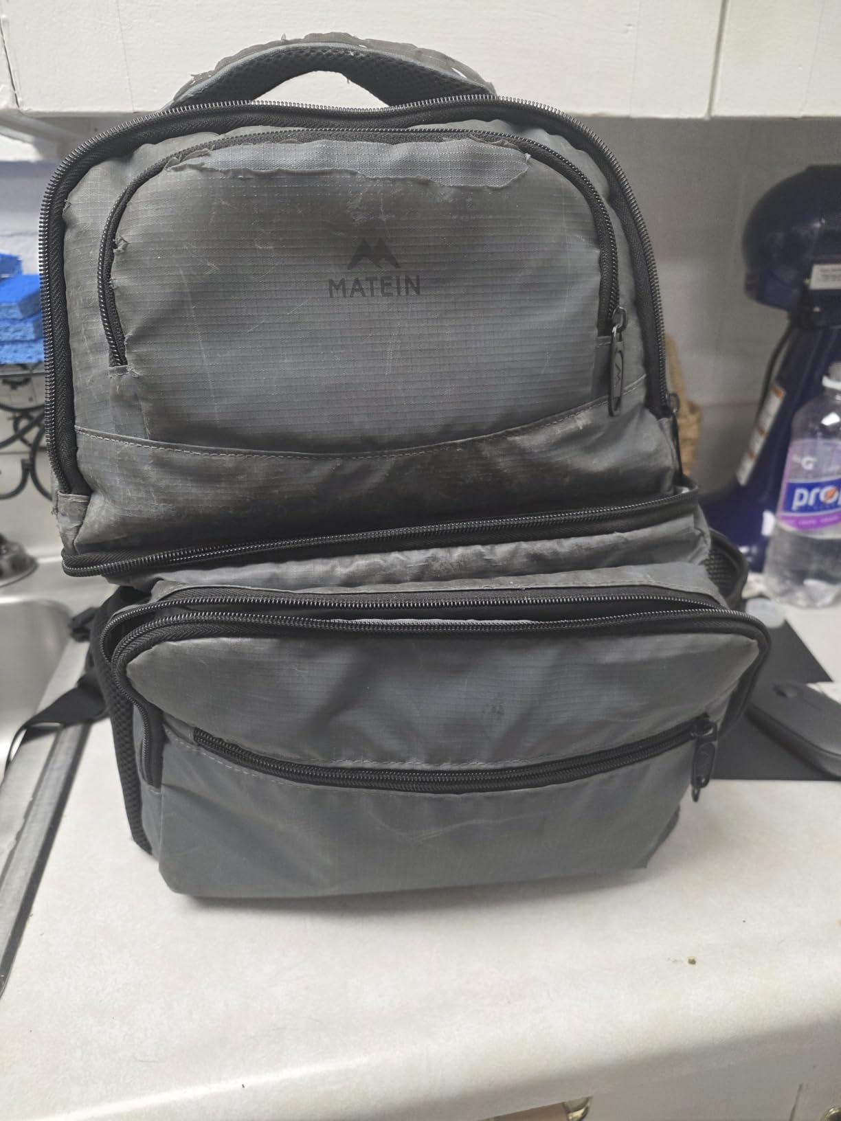 MATEIN Cooler Backpack, 26/40 Cans Insulated Lunch Backpack for Men Women customer photo 2