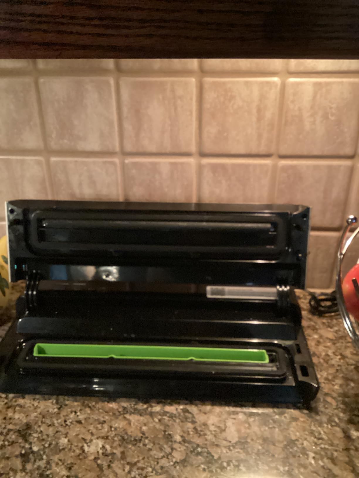 FoodSaver Compact Vacuum Sealer Machine with Airtight Bags and Roll - Ideal for Sous Vide and Airtight Food Storage, White customer photo 1