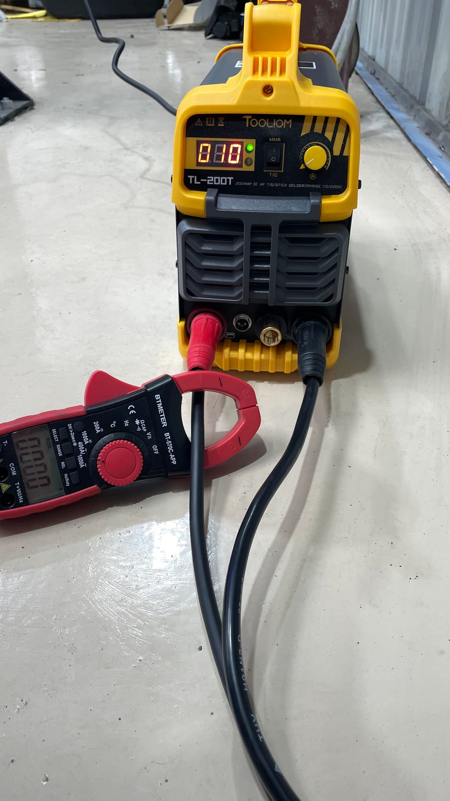 TOOLIOM 200A TIG Welder with Pulse, 110V/220V Dual Voltage customer photo 2