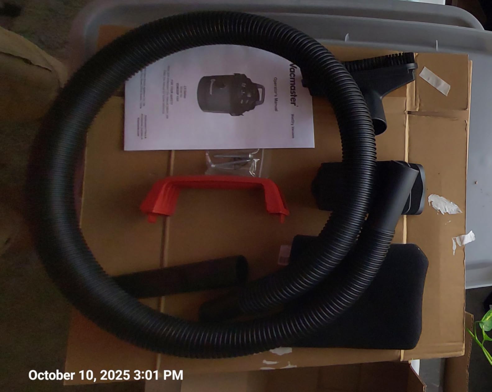 Vacmaster VOM205P 1101 2.5-Gal 2 Peak HP Wall Mount Wet/Dry Vacuum Red customer photo 2
