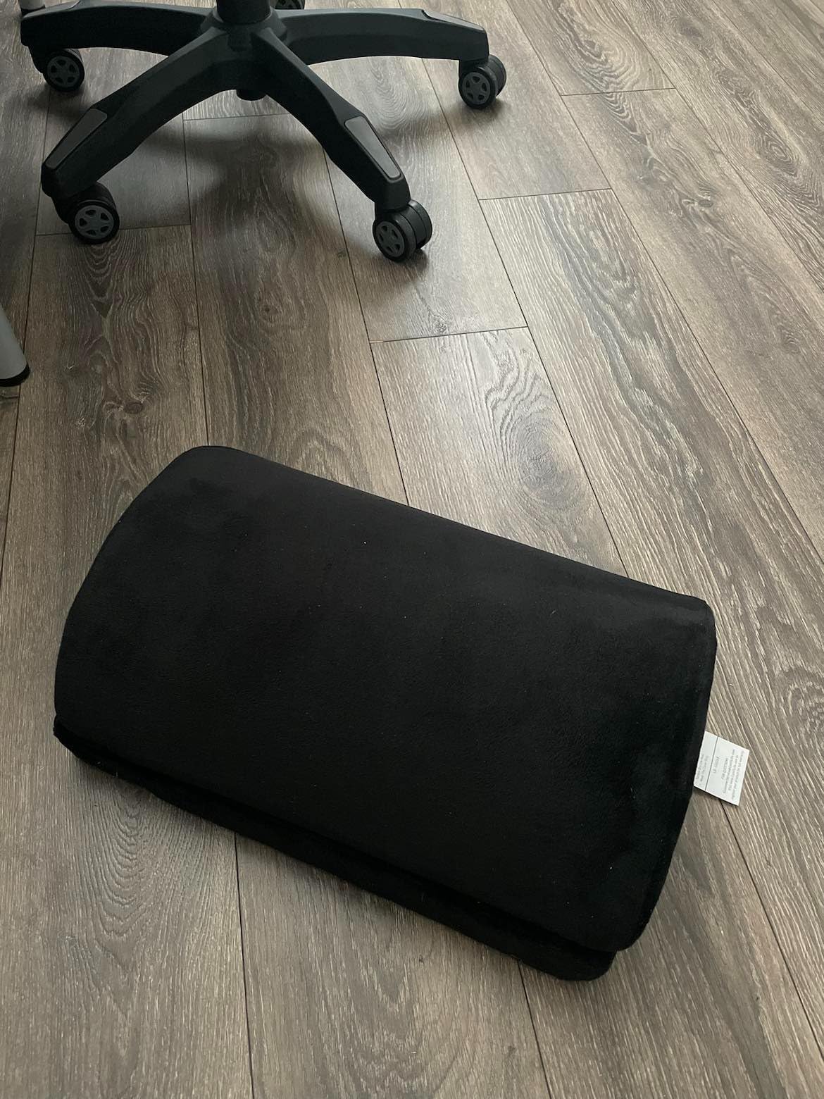 ComfiLife Foot Rest for Under Desk at Work – Adjustable Height Memory Foam Foot Stool for Under Desk, Office Chair & Gaming Chair – Ergonomic Footrest for Back & Hip Pain Relief (Black) customer photo 2