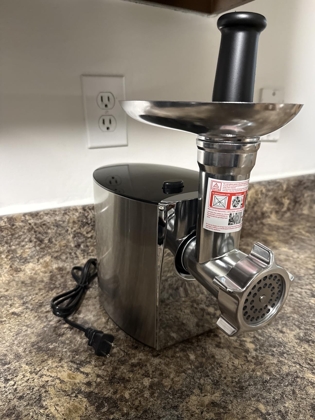 Meat Grinder, 2800W Max Meat Grinder Electric, ETL Approved Heavy Duty Meat Mincer Machine with 2 Blades, 3 Plates, Sausage Stuffer Tubes & Kubbe Kit for Home Kitchen Use customer photo 2