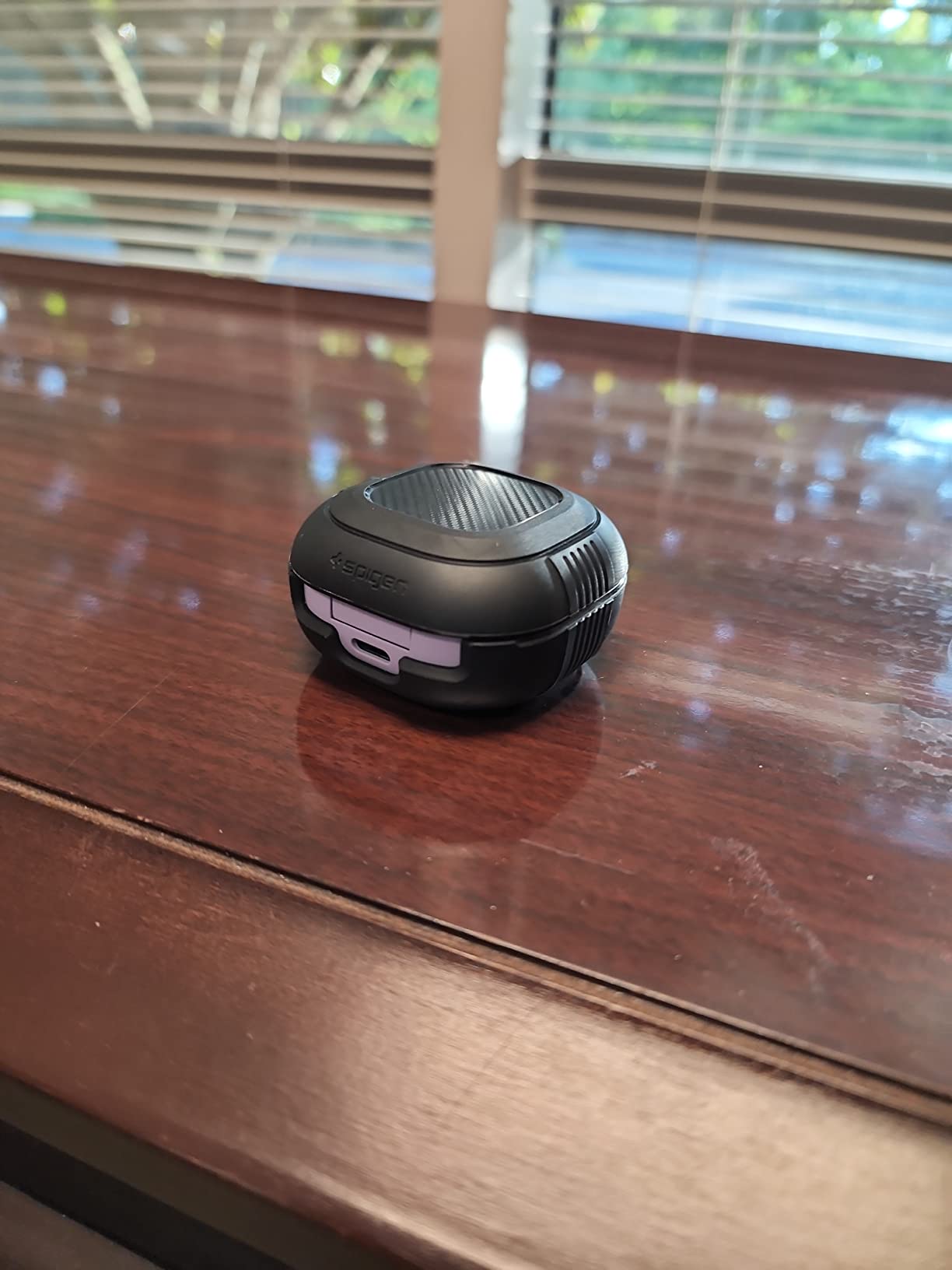 Spigen Rugged Armor for Galaxy Buds Core, Buds FE, Buds 2 Pro & Buds Live customer photo 1