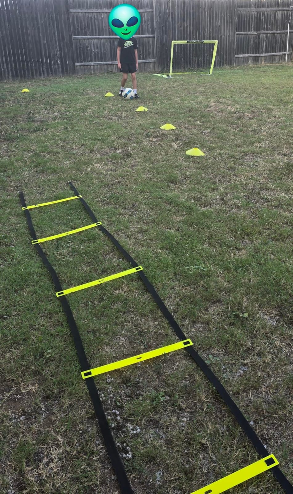 20ft Sports Agility Ladder for Men Women and Kids, Speed Youth Soccer Agility Training Equipment for Football, Exercise, Tennis, Legs Workout with Speed Parachute and Carry Bag customer photo 2