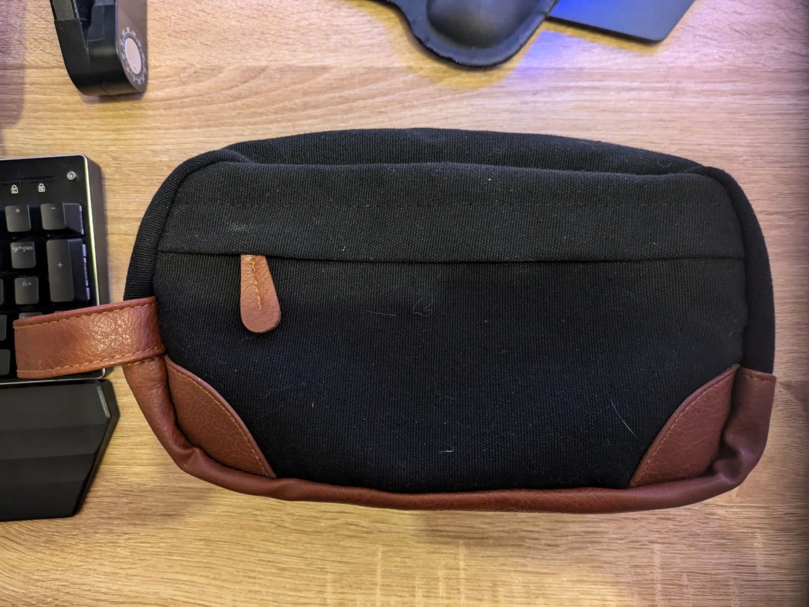 Vorspack Canvas Travel Toiletry Bag for Men, Medium, Black customer photo 2