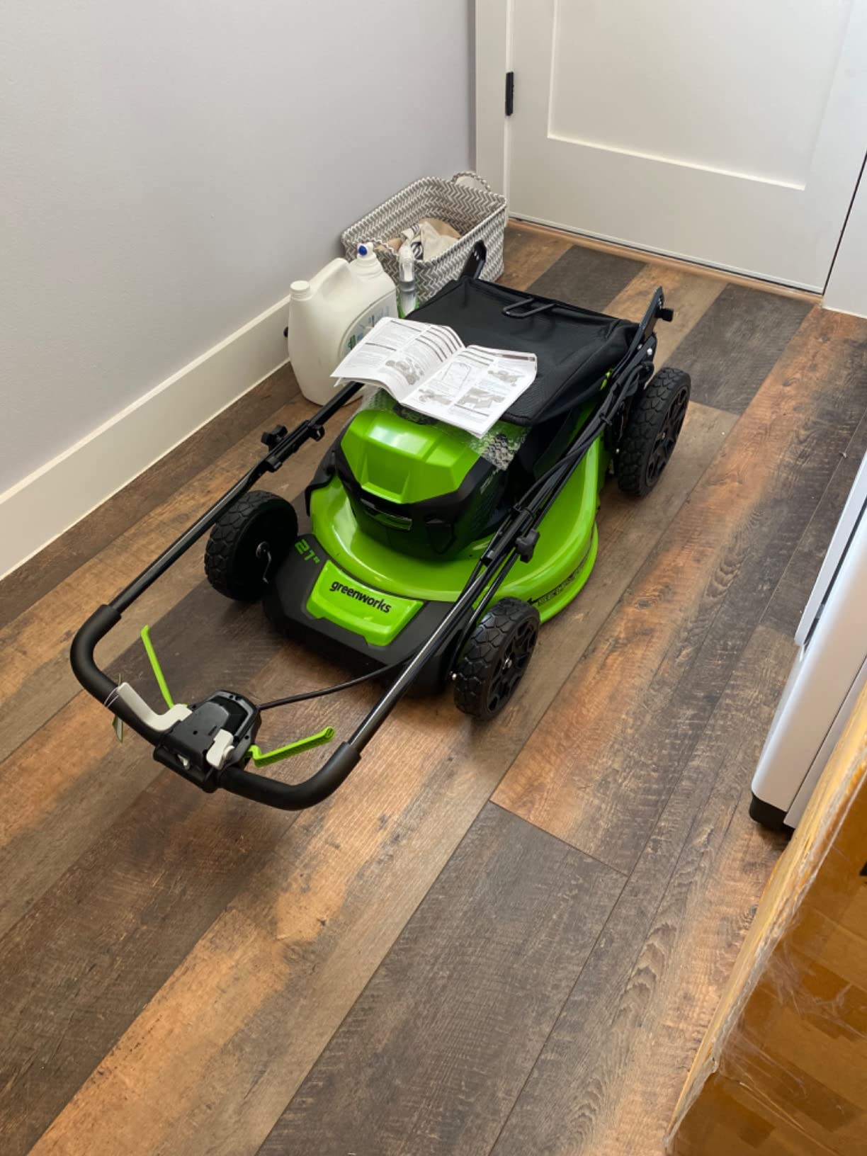 Greenworks 48V (24V x 2) 21in Self-Propelled Lawn Mower, Battery Kit customer photo 1