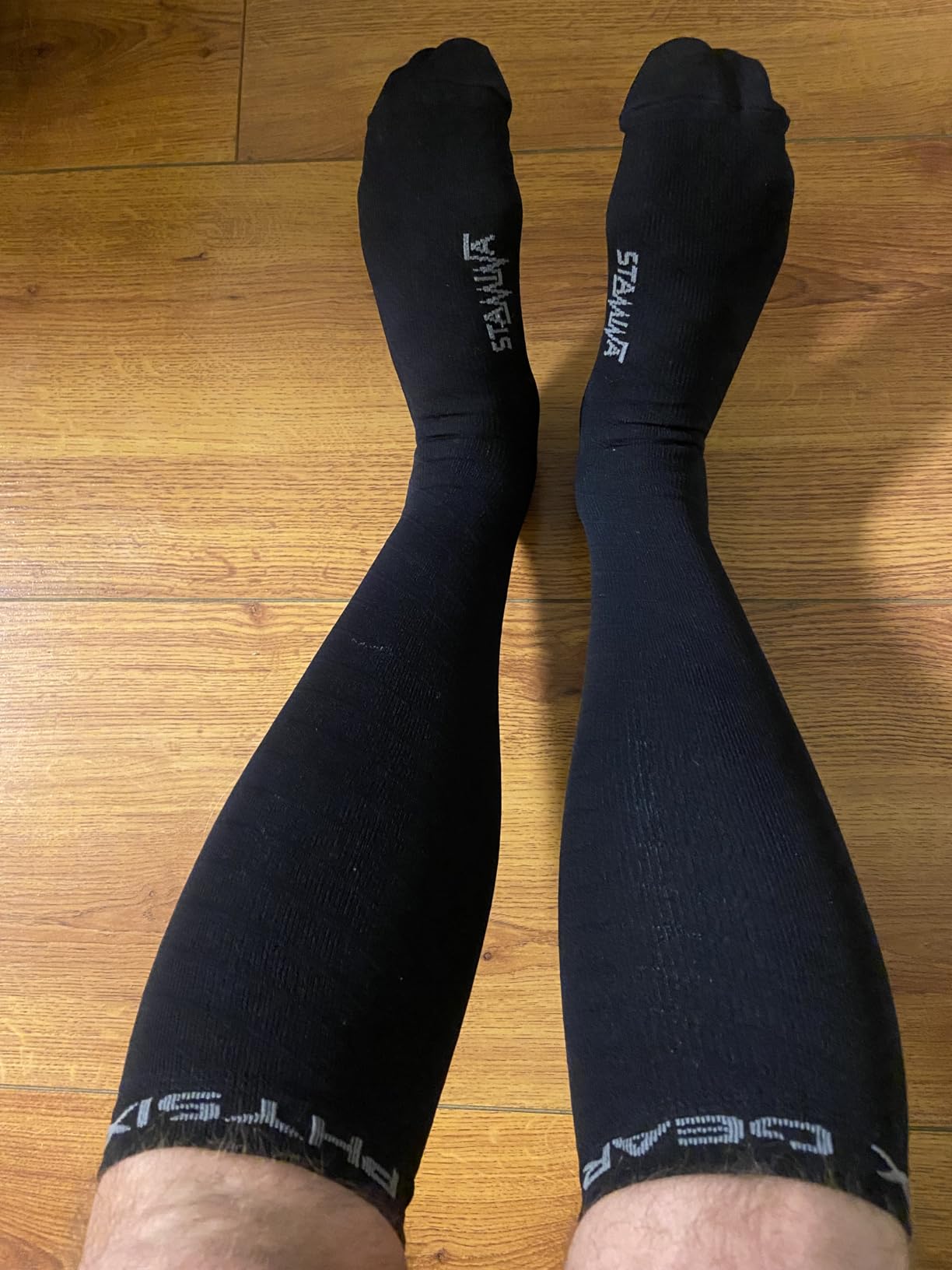 Physix Gear Compression Socks 20-30 mmHg - Men & Women - Running, Nurses, Shin Splints, Flight, Travel customer photo 1