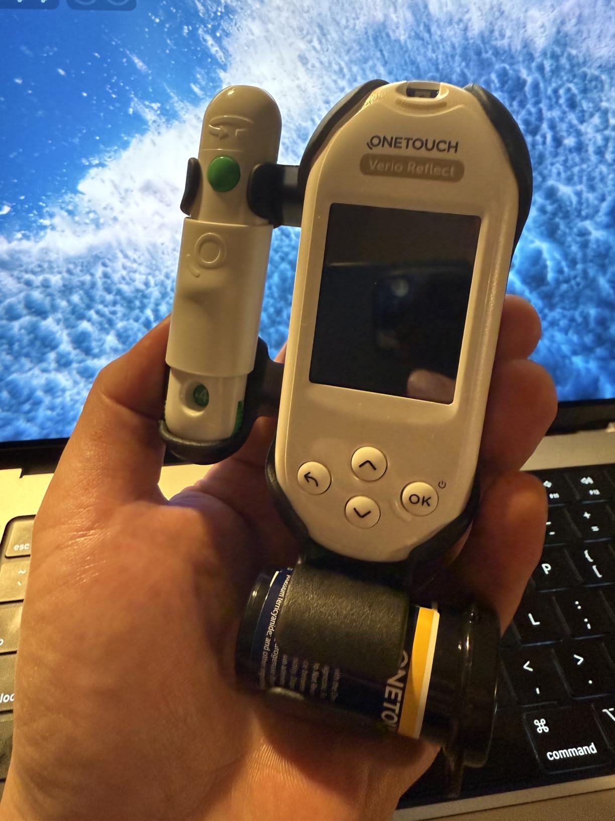 OneTouch Verio Test Kit with Meter, Lancets, Lancing Device and Test Strips customer photo 1