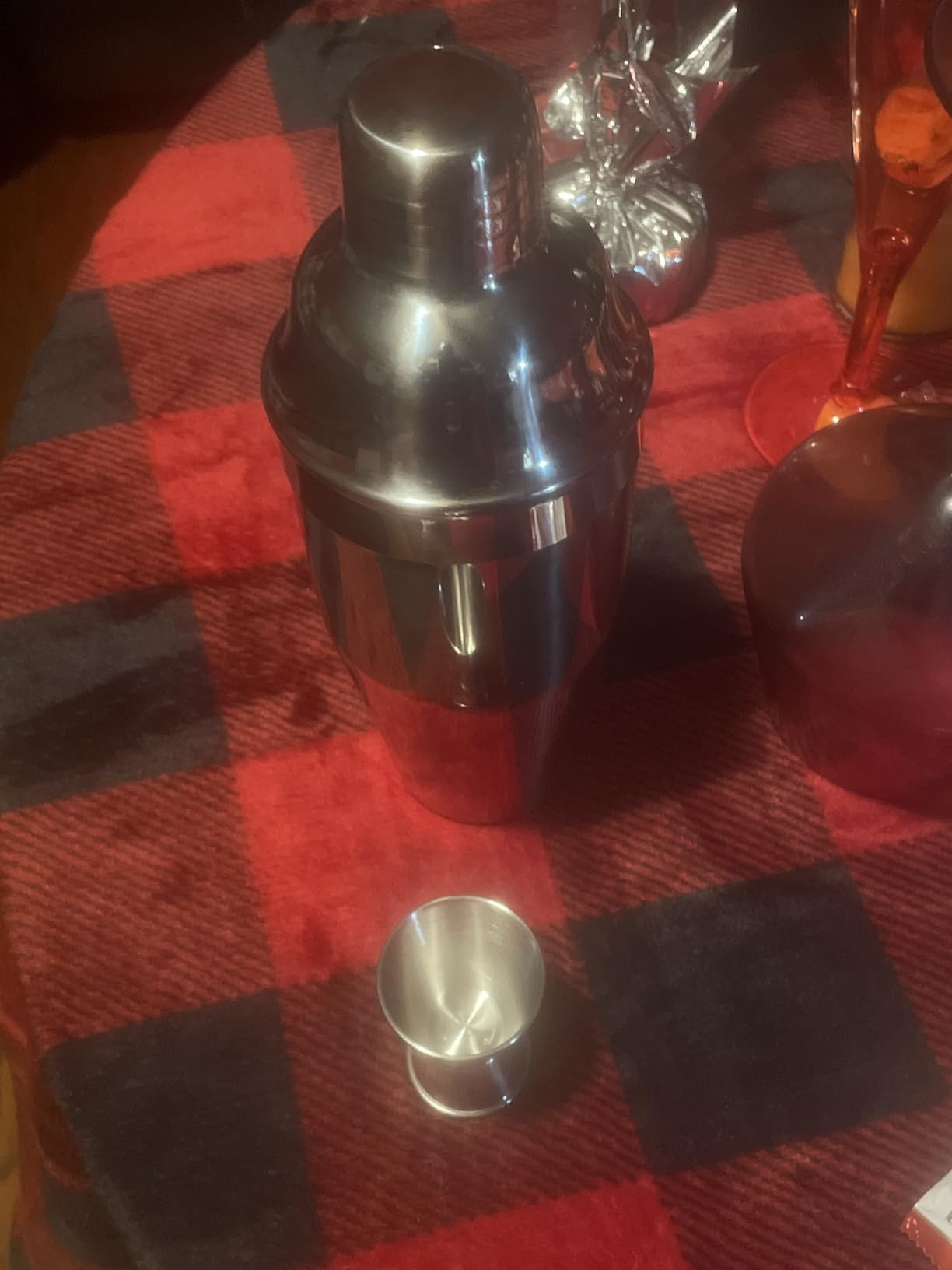 WPHUAW 24oz Cocktail Shaker Bar Set-Professional Margarita Mixer Drink Shaker Professional Stainless Steel Bar Tools Built-in Bartender Strainer for Martini Kit customer photo 2