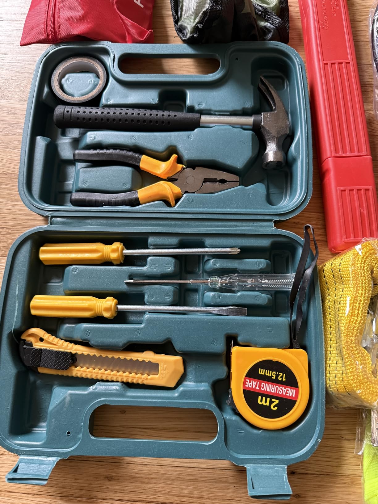 Car Emergency Roadside Tool Kit with Jumper Cable Shovel,Auto Truck Vehicle Assistant Safety Kit Bag for Men Women with First Aid Kit, Winter Basic Automobile Road Side Kit customer photo 1