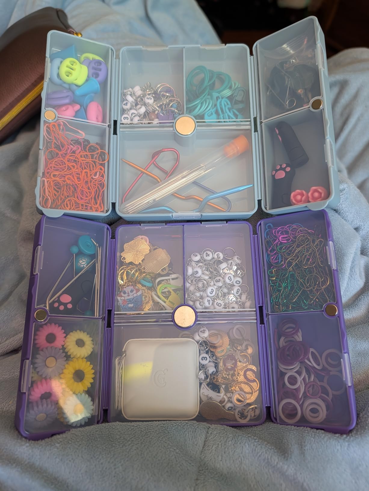 FYY Travel Pill Organizer, 7 Compartments Small Pill Box Medicine Case-Pink customer photo 2