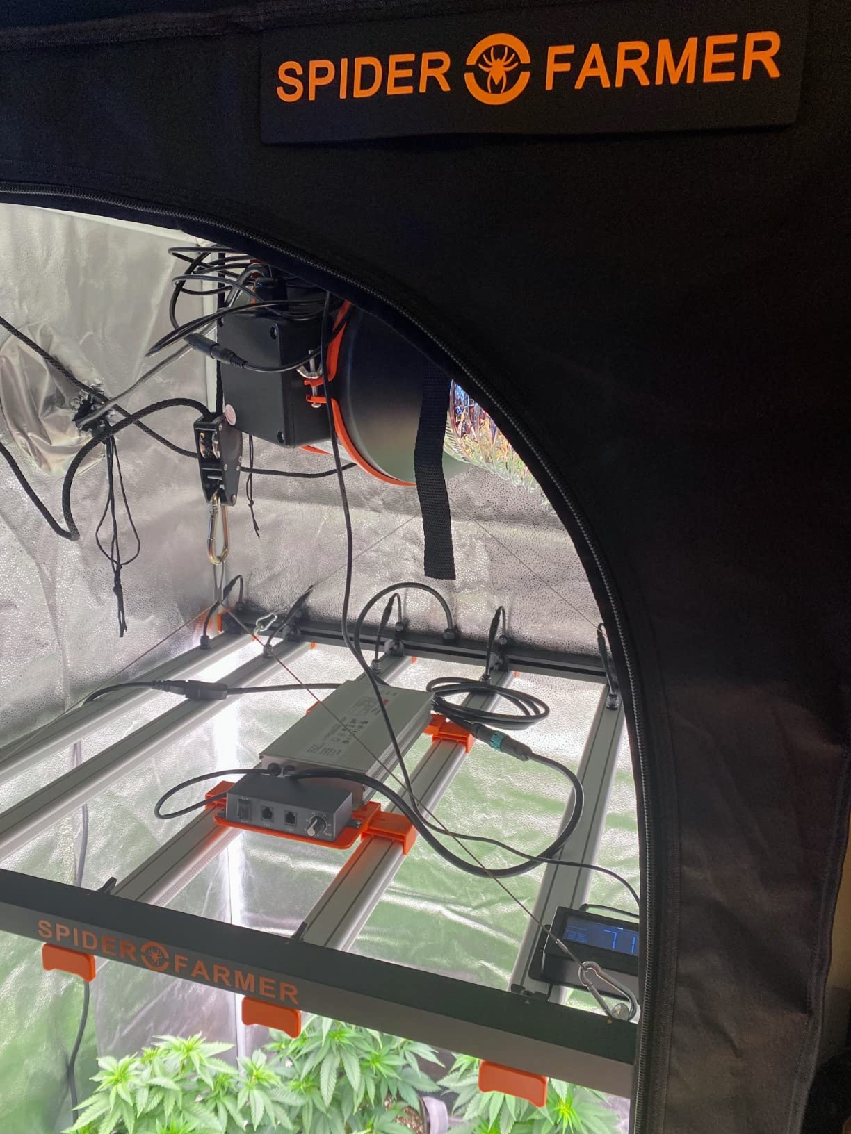 Spider Farmer SE5000 LED Grow Light 480W for 4x4 Grow Tents, App‑Controlled customer photo 2