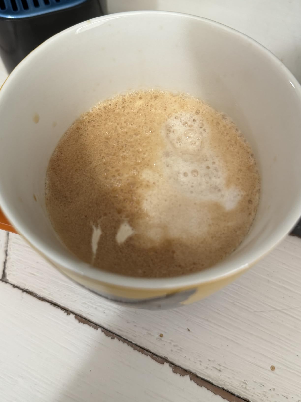 Nespresso Lattissima One Original Espresso Machine with Milk Frother by De'Longhi, Silky White customer photo 2
