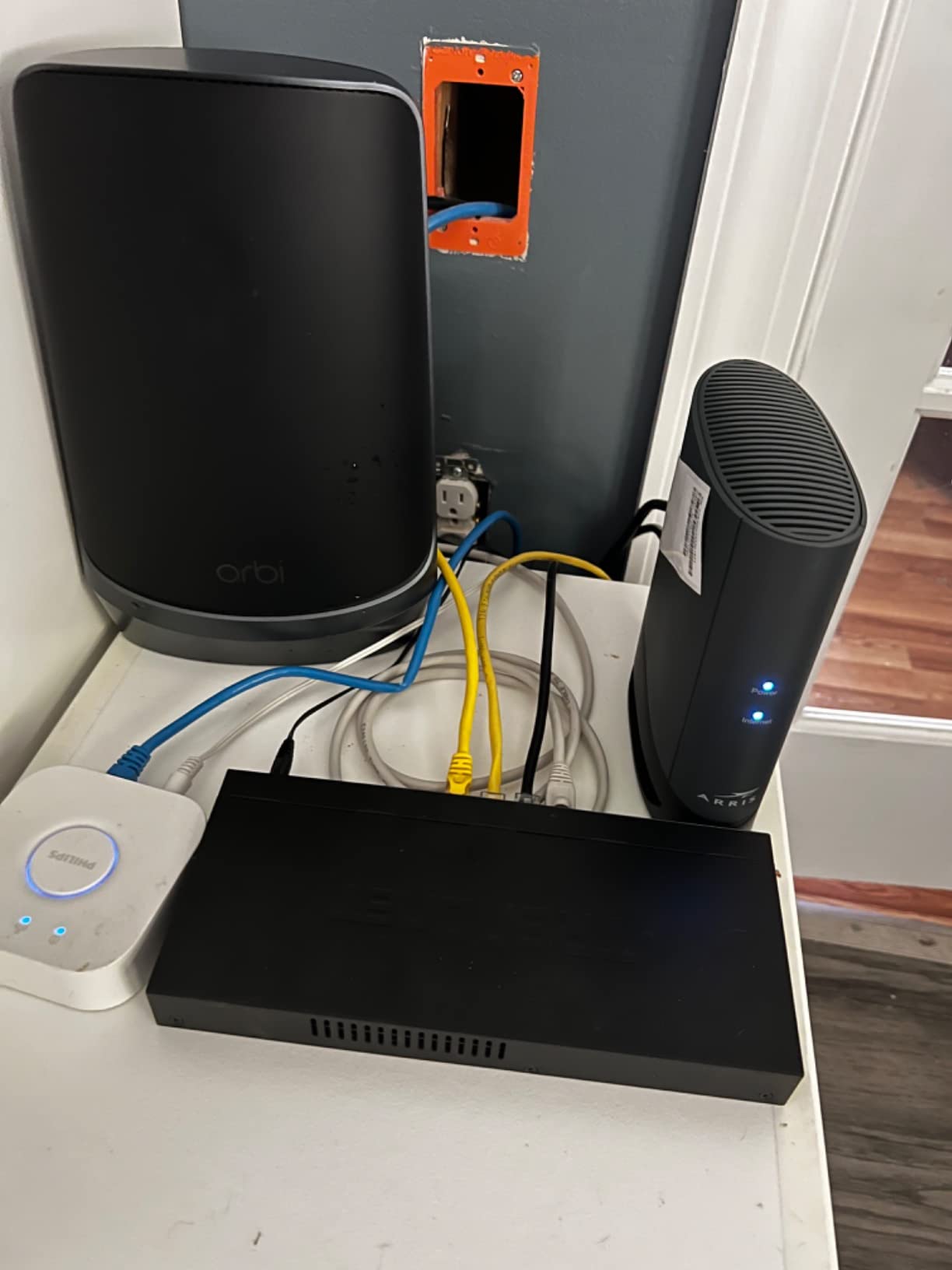 TRENDnet 8-Port 2.5Gb Multi-Gigabit Unmanaged Gaming Switch,TEG-S380 customer photo 2
