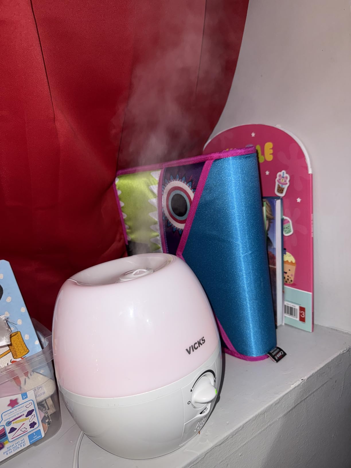 Vicks Humidifier 3-in-1 SleepyTime Cool Mist Humidifier for Nursery, White customer photo 1