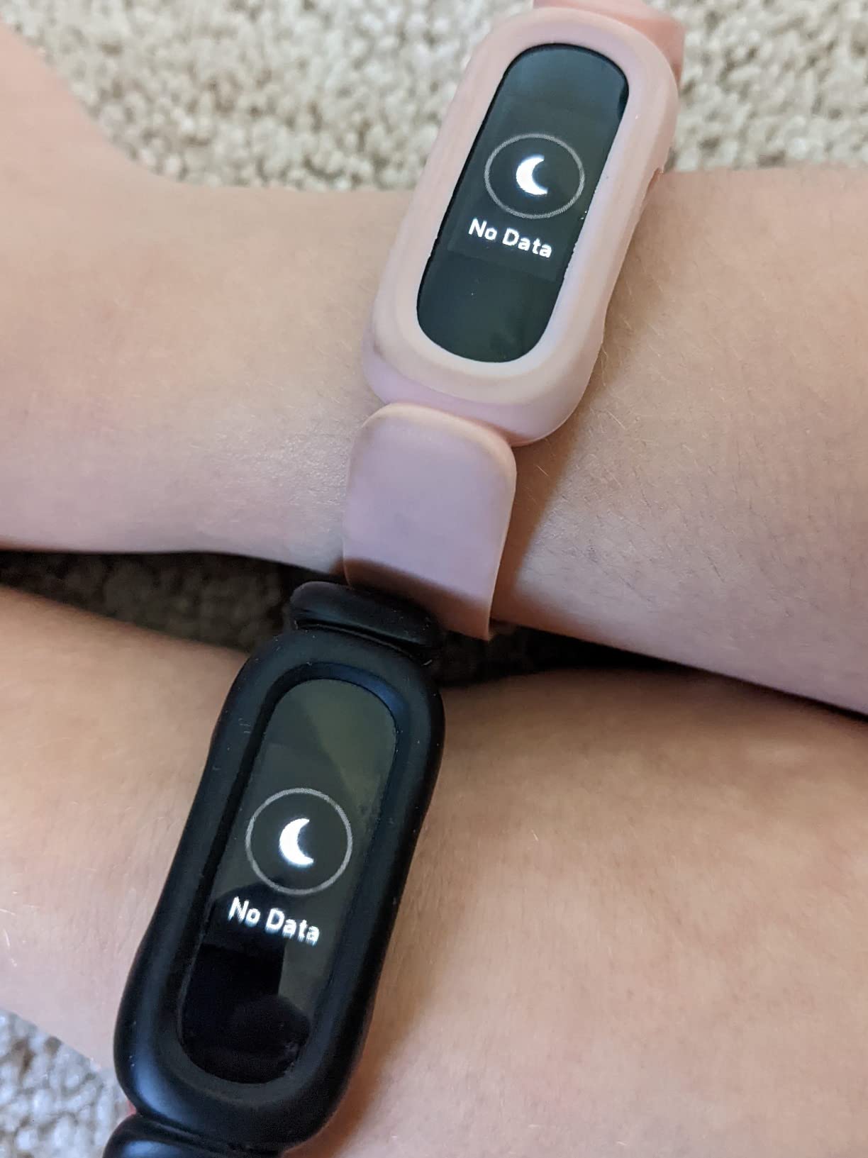 Fitbit Ace 3 Activity-Tracker for Kids 6+, Minions Special Edition, Yellow, One Size customer photo 1