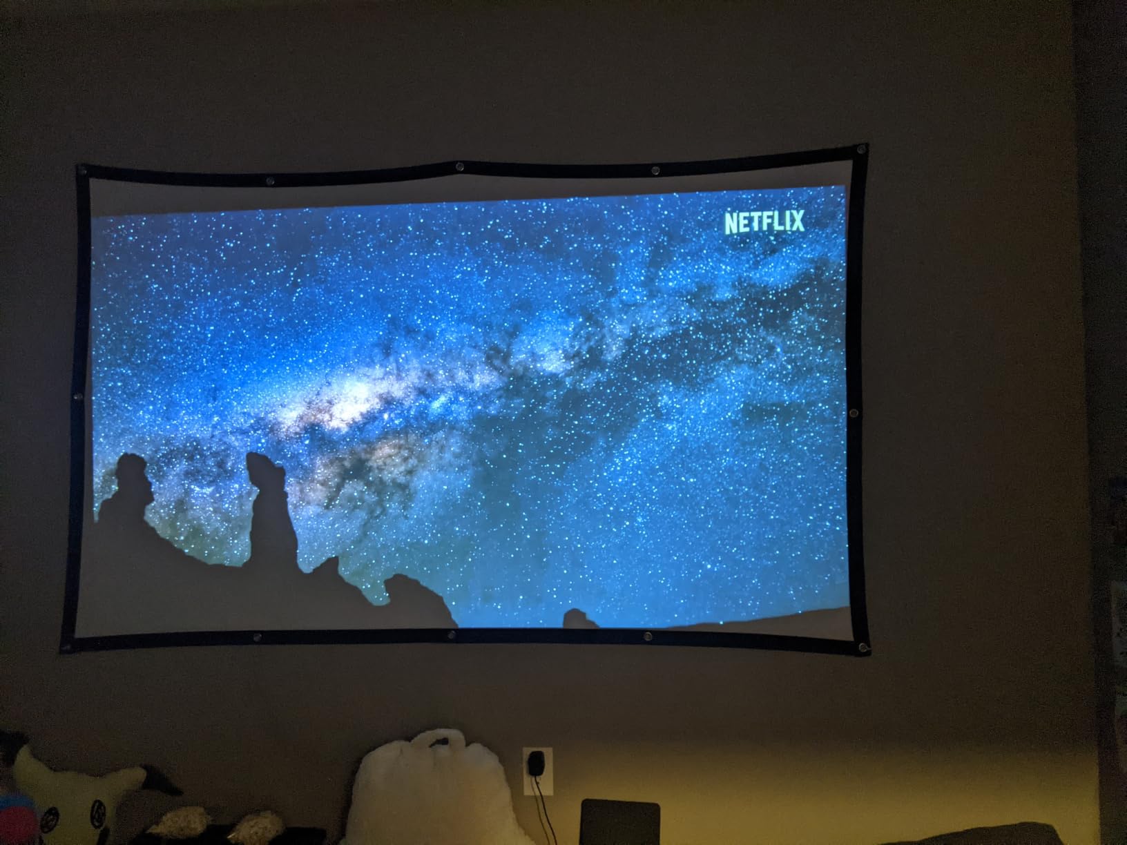 AAJK 150inch Outdoor Projector Screen Anti Crease Portable Movie Screen customer photo 2