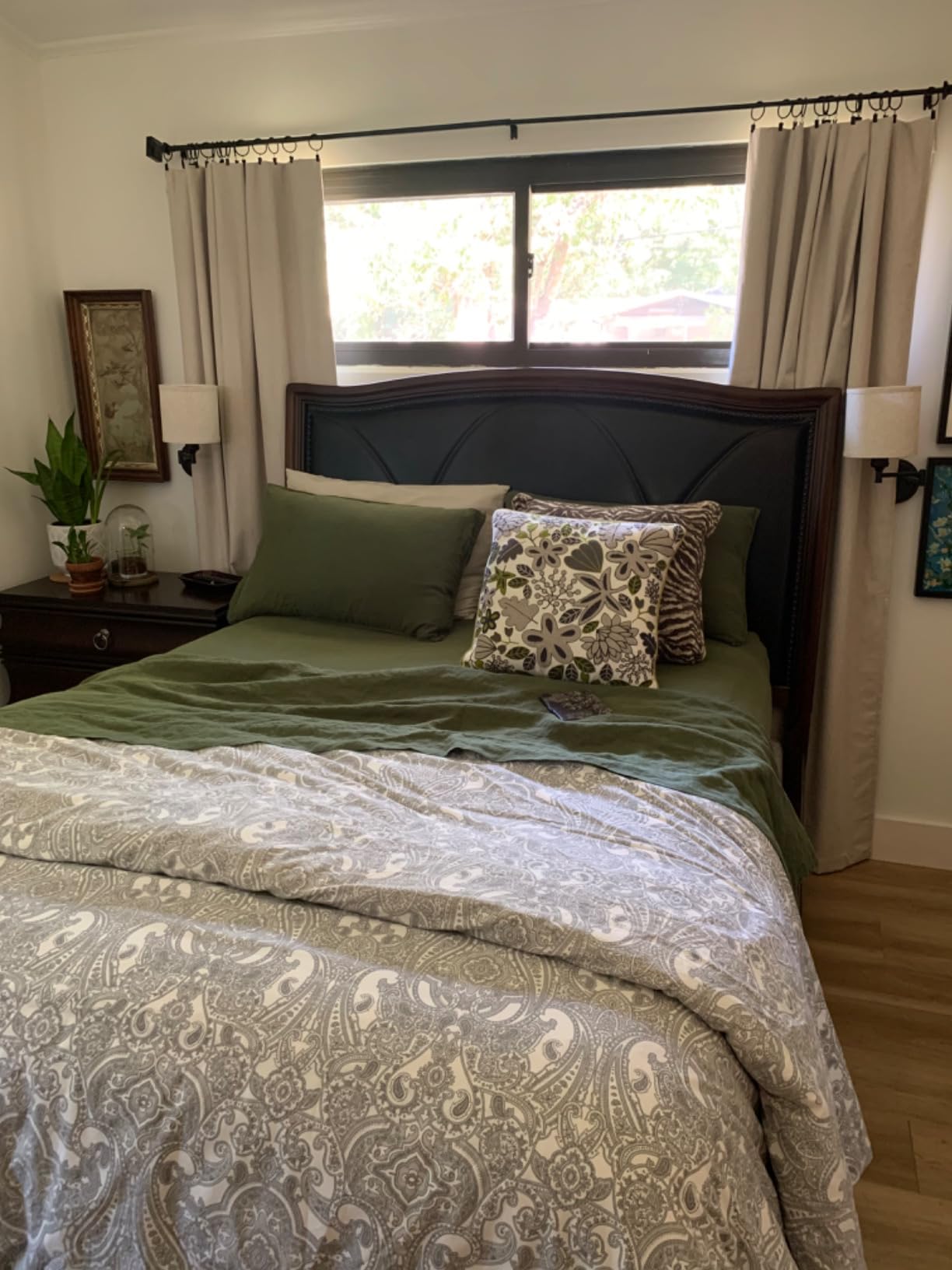 EVERLY Linen Sheets Set Queen Size, 100% French Stonewash Pure Linen, 4 Pieces (1 Flat Sheet, 1 Fitted Sheet, 2 Pillowcases), Deep Pocket Natural Bedding Set, Not Dyed, Suitable for Hot Sleepers customer photo 2